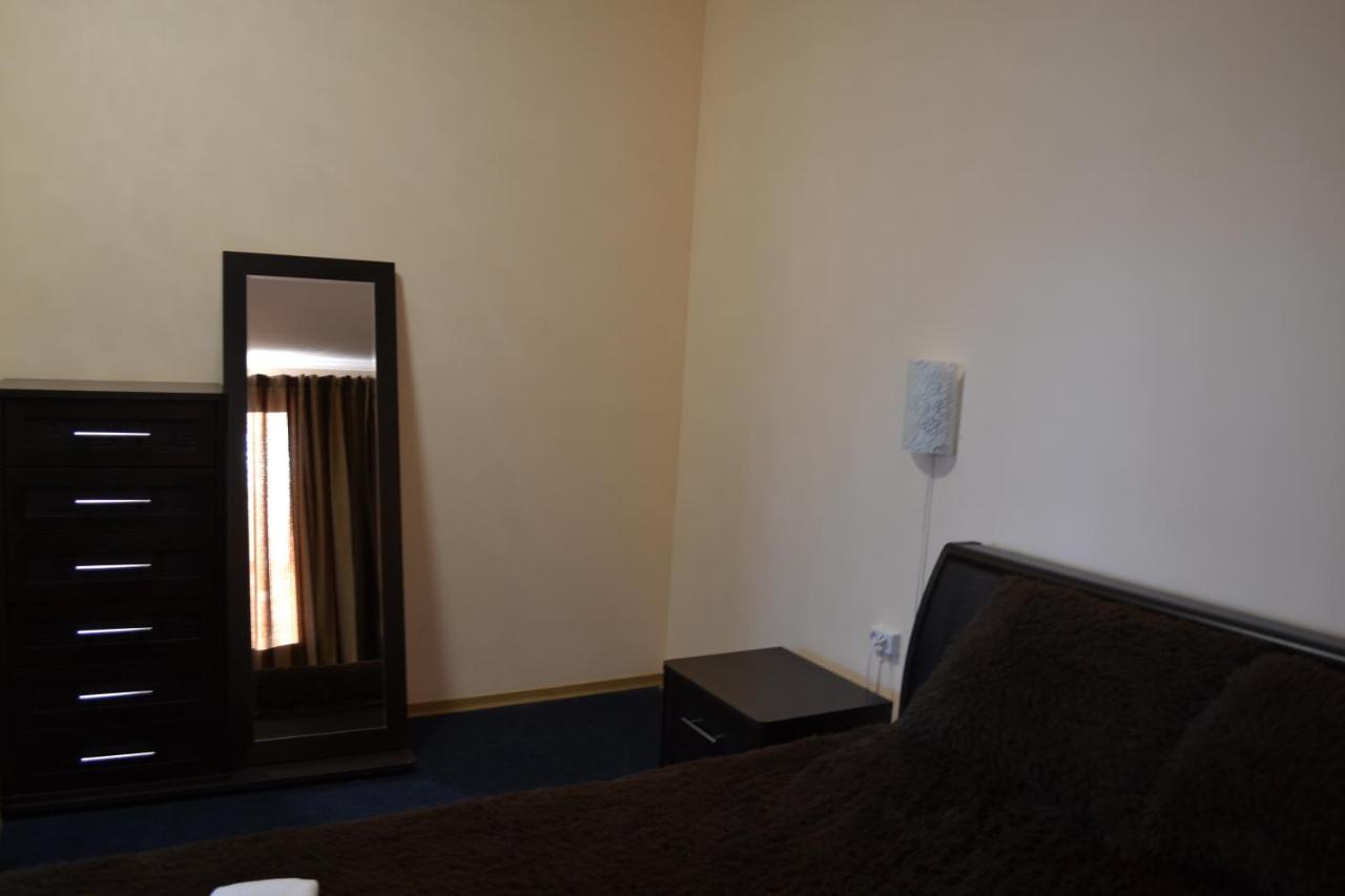 Art Hotel Chernivtsi Εξωτερικό φωτογραφία